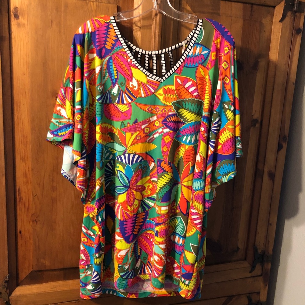 Trina Turk Slinky Flowy Soft Loose Tunic Mini Dress Cover Up in Perfect A